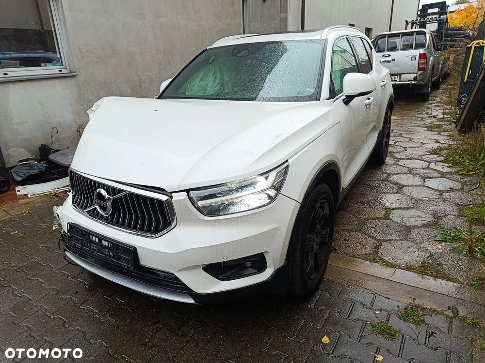 Volvo XC 40 T4 - 1
