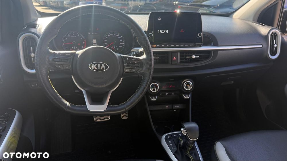 Kia Picanto - 11