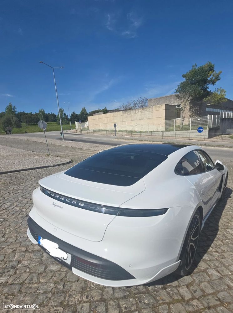Porsche Taycan Standard - 12