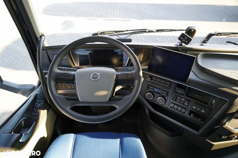 Volvo FH 460 / COMBINAT TANDEM / 120 M3 / TRANSIT / I-SAVE / I-PARK COOL / DIRECȚIE CU RIDICARE PUNCT DE VÂNZARE / WIELTON - 31