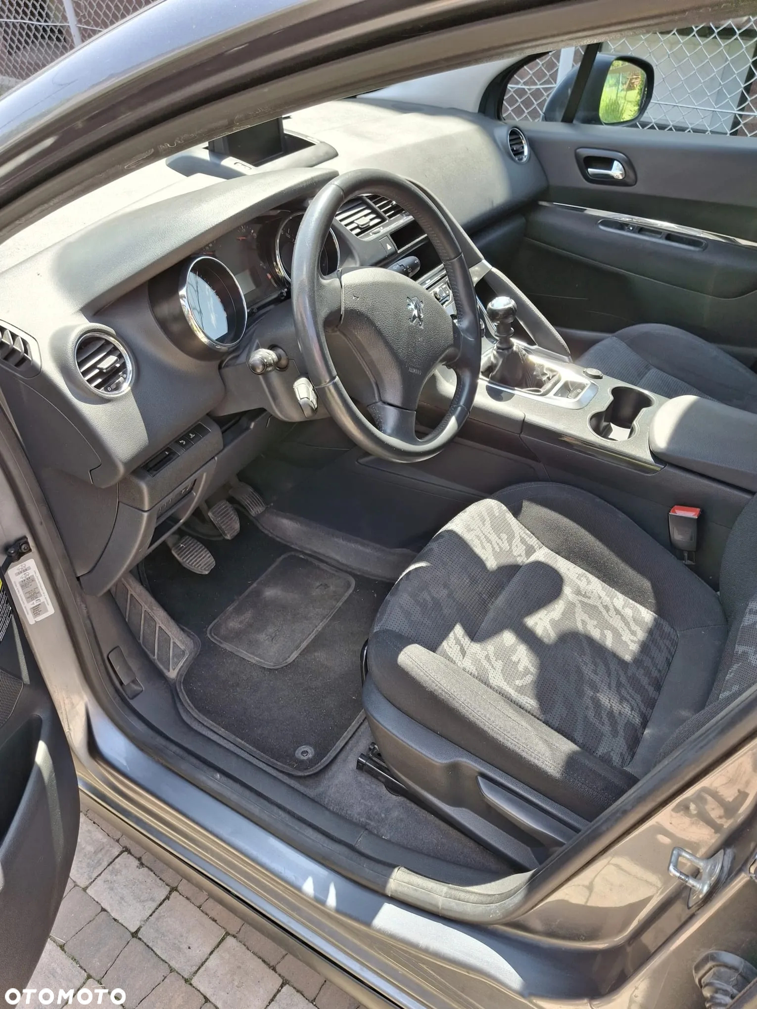 Peugeot 3008 1.6 HDi Active - 13