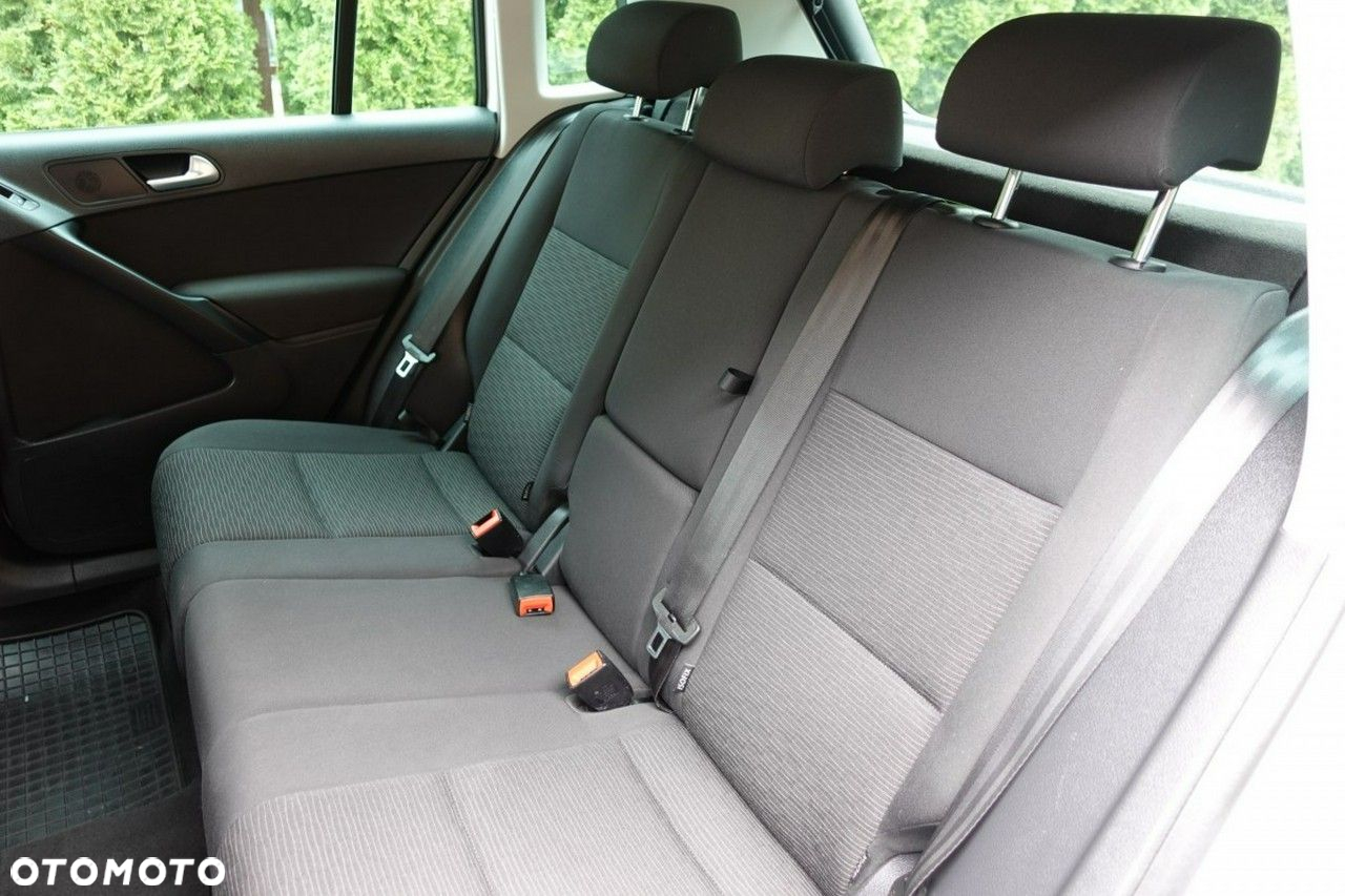 Volkswagen Tiguan - 21