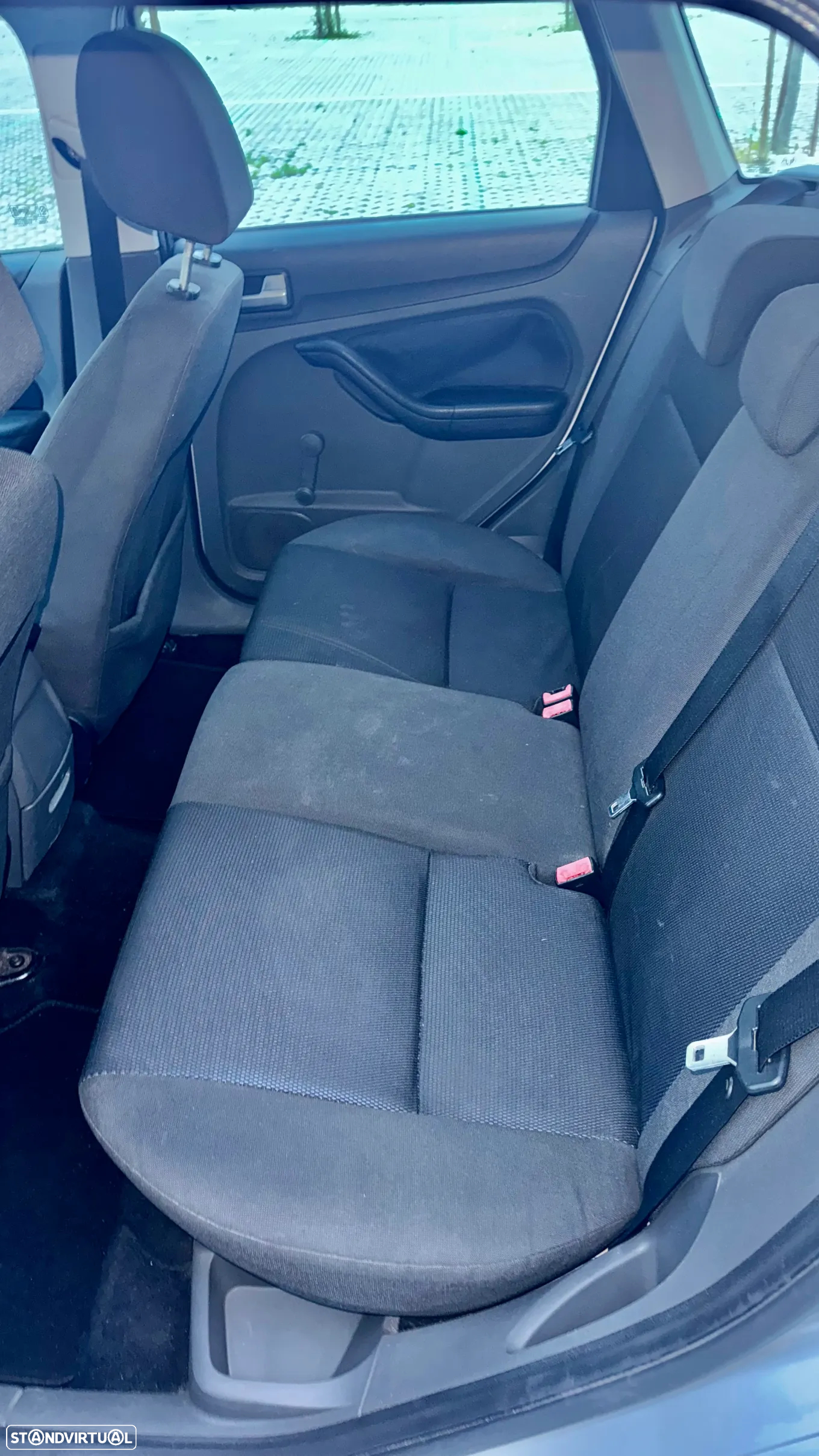Ford Focus SW 1.6 TDCi Trend - 33