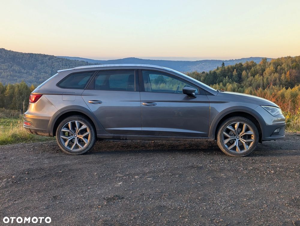 Seat Leon 2.0 TDI X-Perience S&S 4Drive - 1