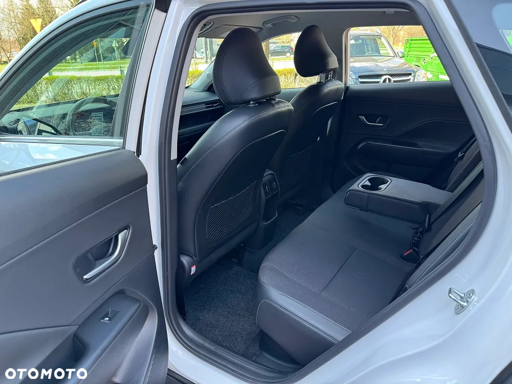 Hyundai Kona - 15