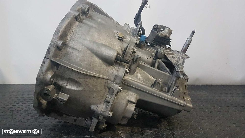 CAIXA DE VELOCIDADES RENAULT MEGANE II BERLINA 5P LUXE PRIVILEGE - 2