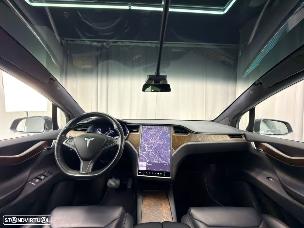 Tesla Model X 100D - 12