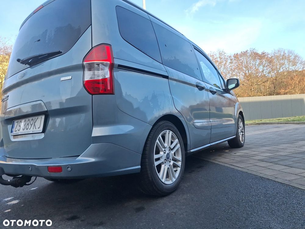 Ford Tourneo Courier 1.0 EcoBoost Trend - 16