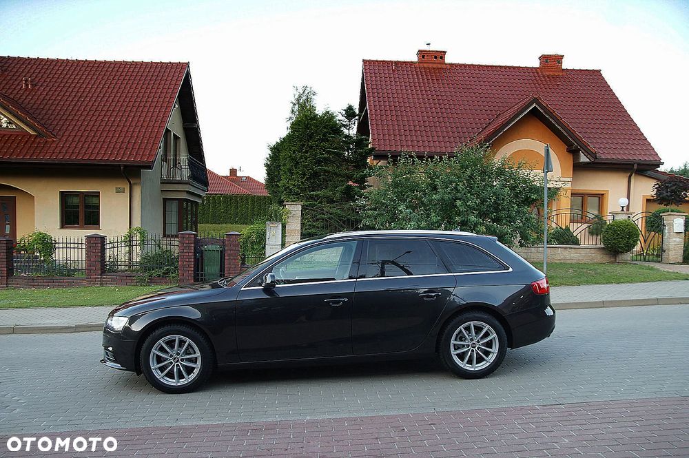 Audi A4 Avant 2.0 TDI DPF Attraction - 5