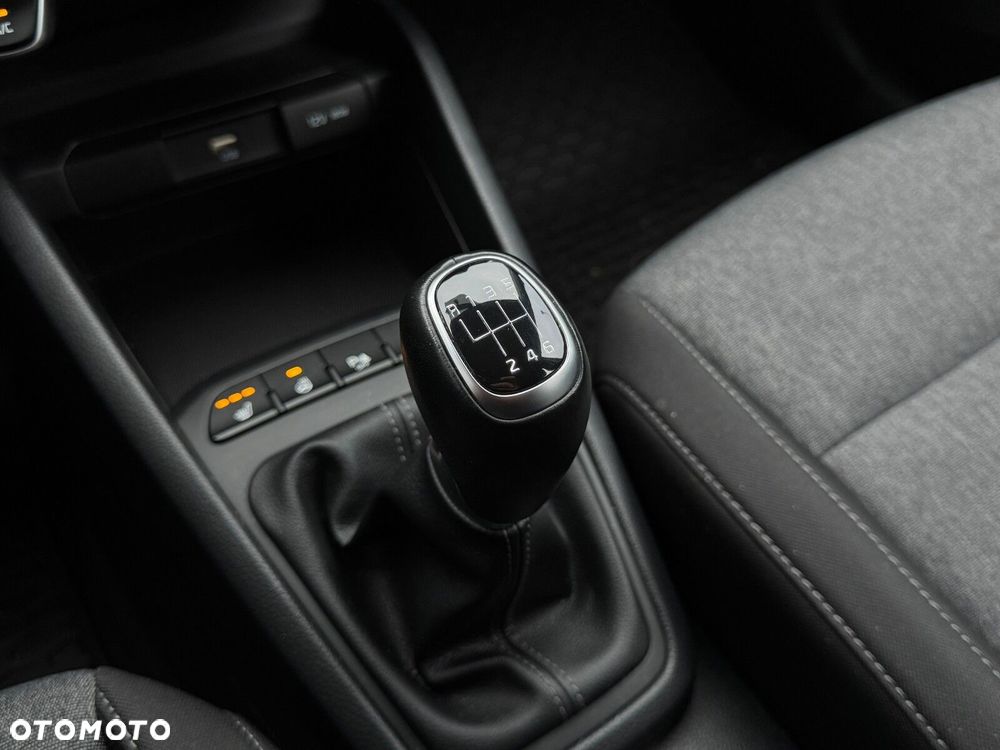 Kia Stonic 1.0 T-GDI M - 32