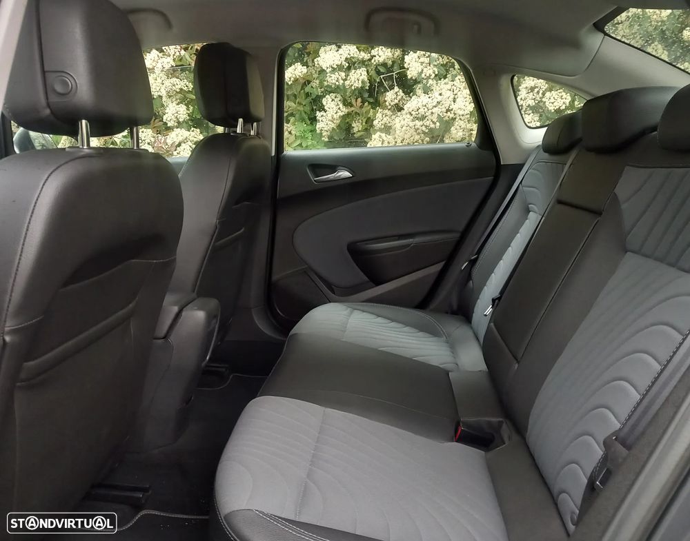 Opel Astra 1.6 CDTI Cosmo S/S J18 - 16