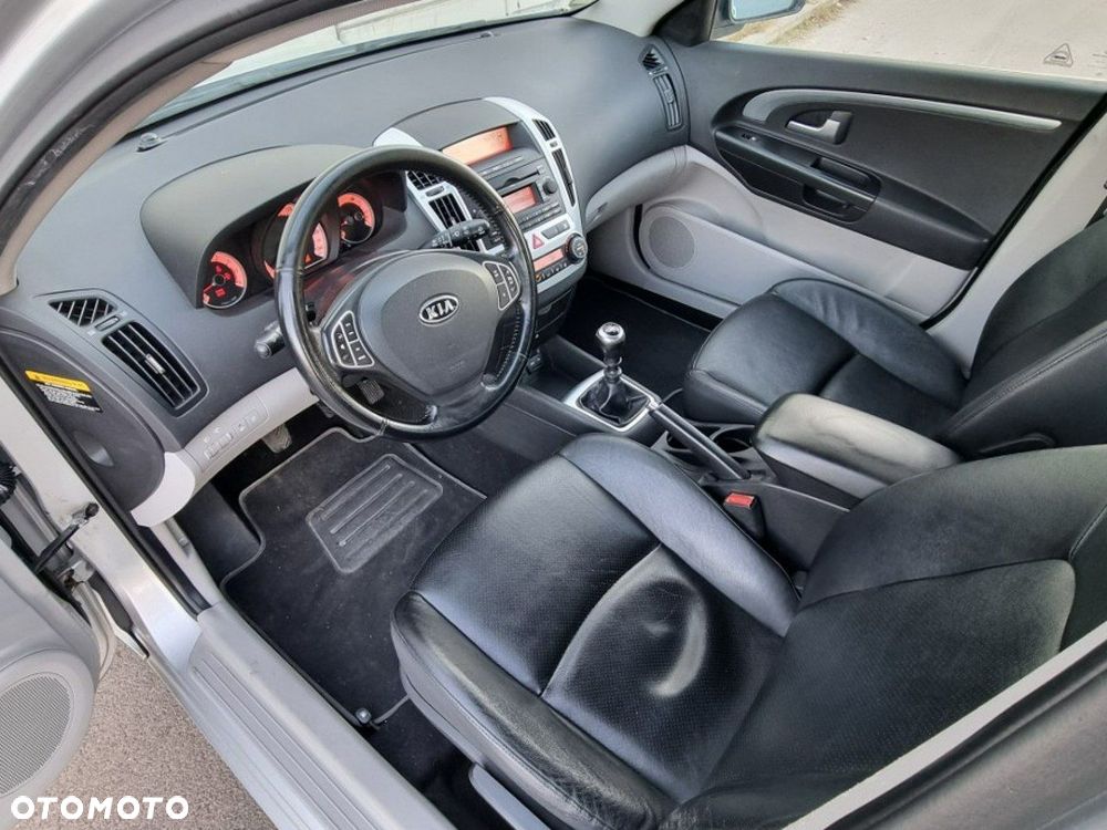 Kia Ceed 2.0 Optimum + - 11