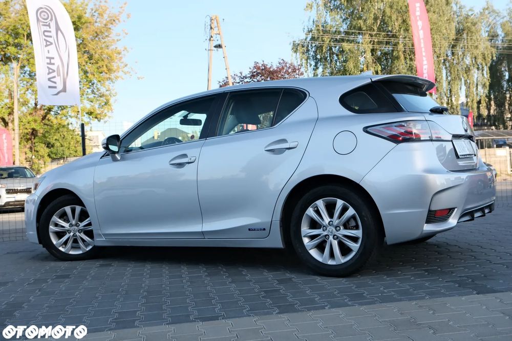Lexus CT 200h Comfort EU6 - 11