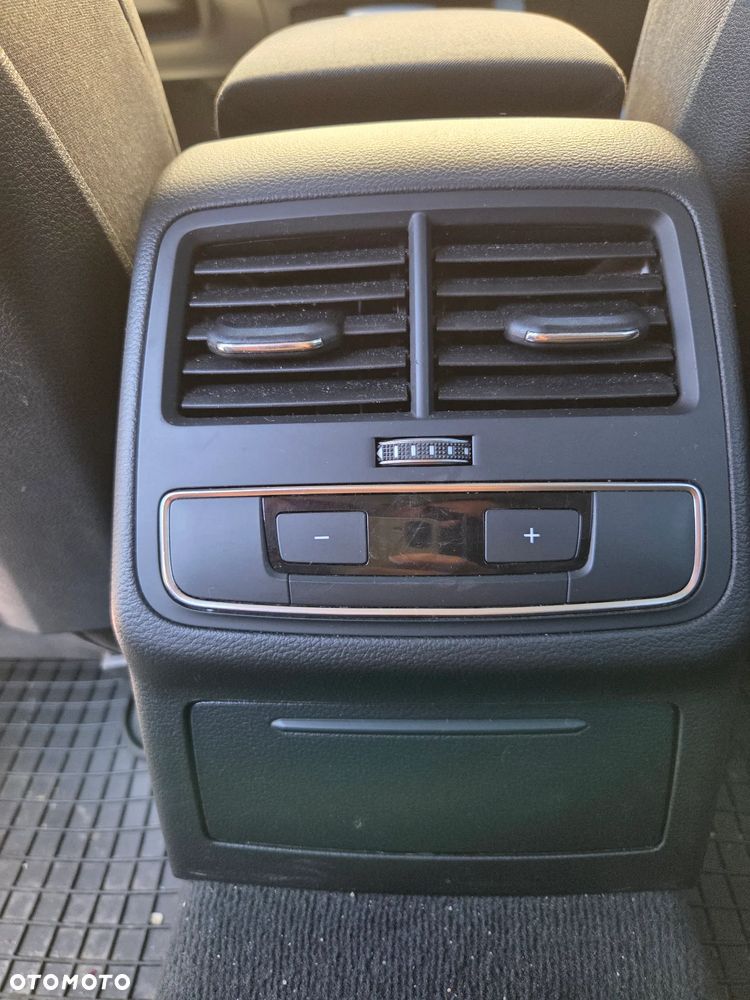 Audi A4 Allroad 2.0 TFSI Quattro S tronic - 9