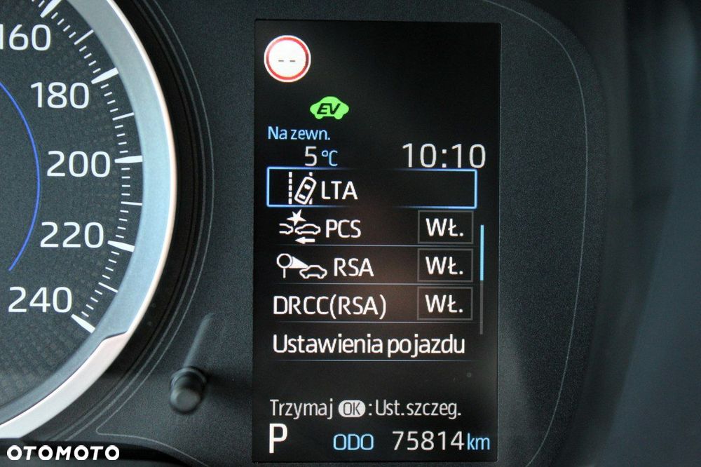 Toyota Corolla 1.8 Hybrid GPF Comfort - 18