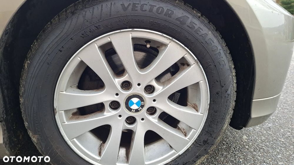 BMW Seria 3 318i Edition Exclusive - 27