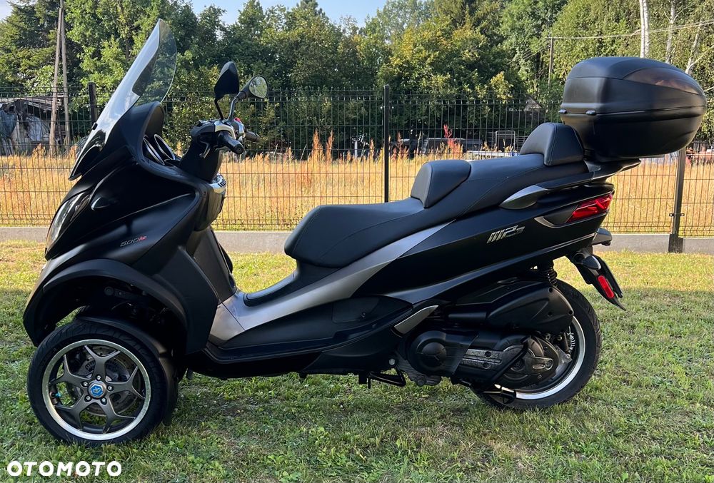 Piaggio MP-3 - 5