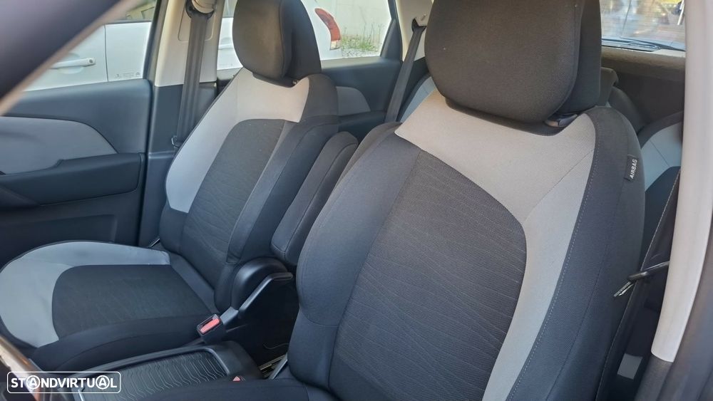Citroën C4 Picasso 1.6 HDi Attraction ETG6 - 11