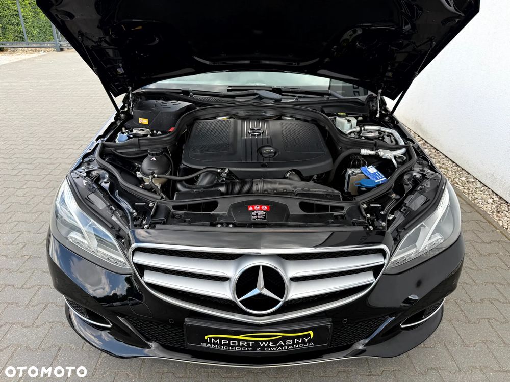 Mercedes-Benz Klasa E 220 CDI DPF BlueEFFICIENCY Automatik Avantgarde - 29