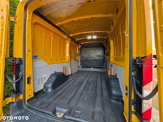 Ford Transit - 10