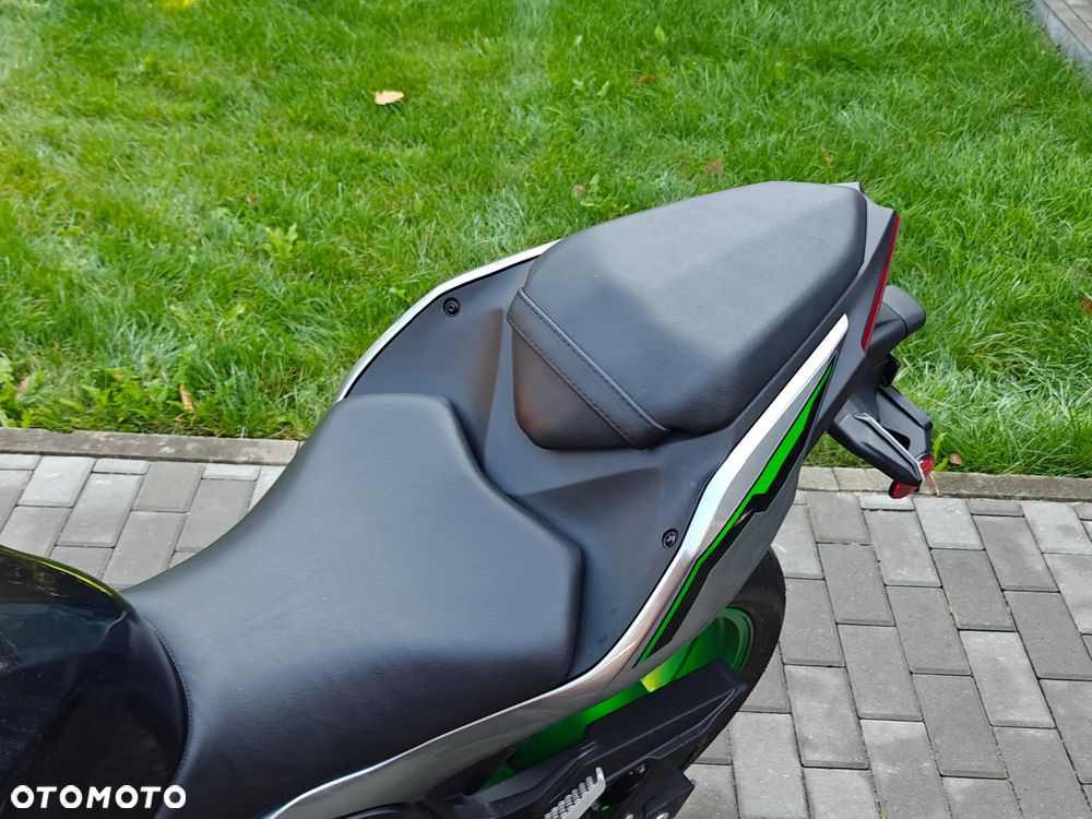Kawasaki Z - 7