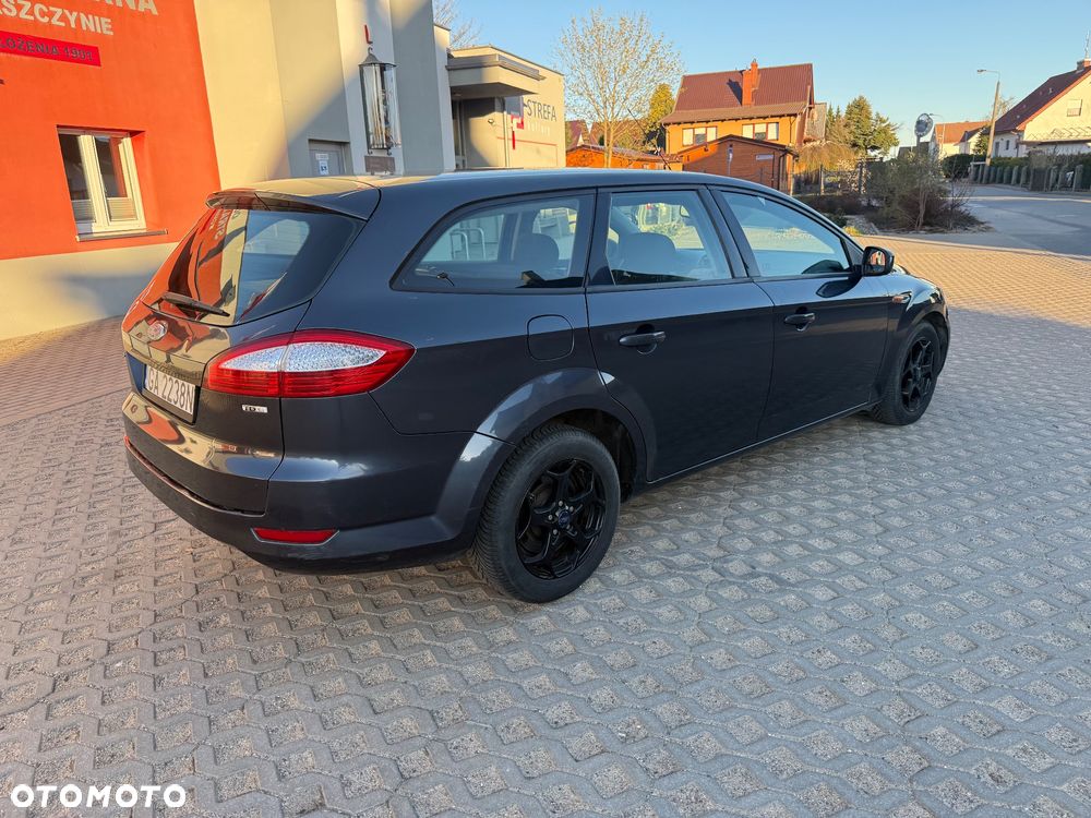 Ford Mondeo 2.0 TDCi Titanium - 8