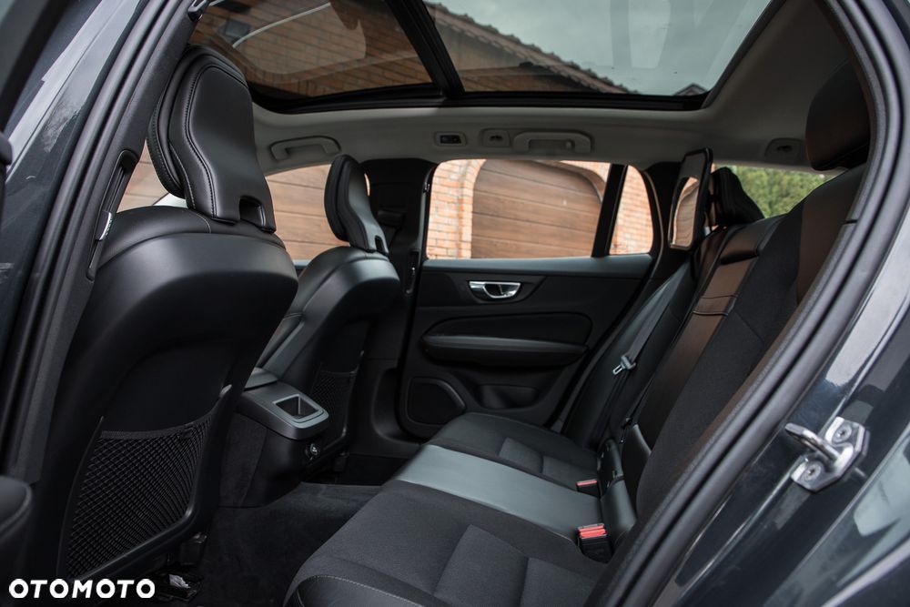 Volvo V60 - 19