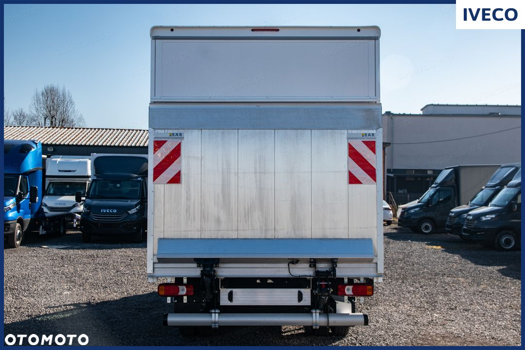 Iveco Daily 50C18 Kontener 8EP + Winda 3.0 180KM - 11