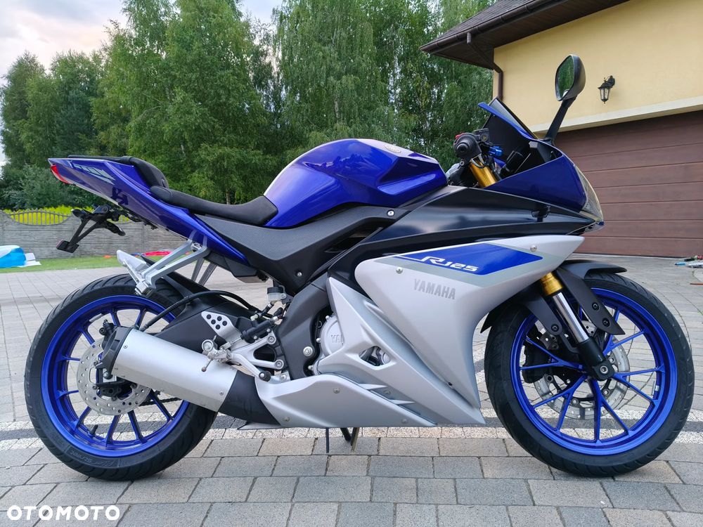 Yamaha YZF - 5