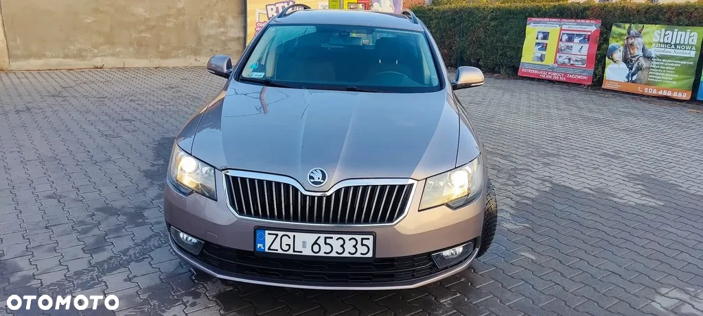 Skoda Superb 1.6 TDI Ambition Greenline - 5