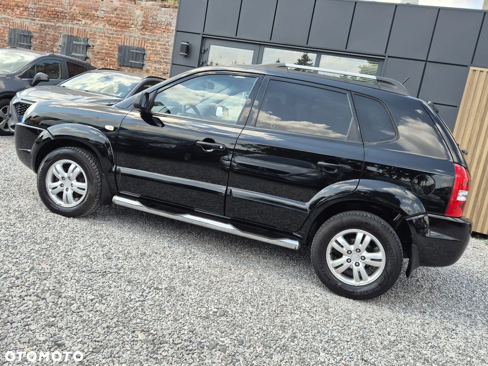 Hyundai Tucson 2.0 2WD GLS Style - 7