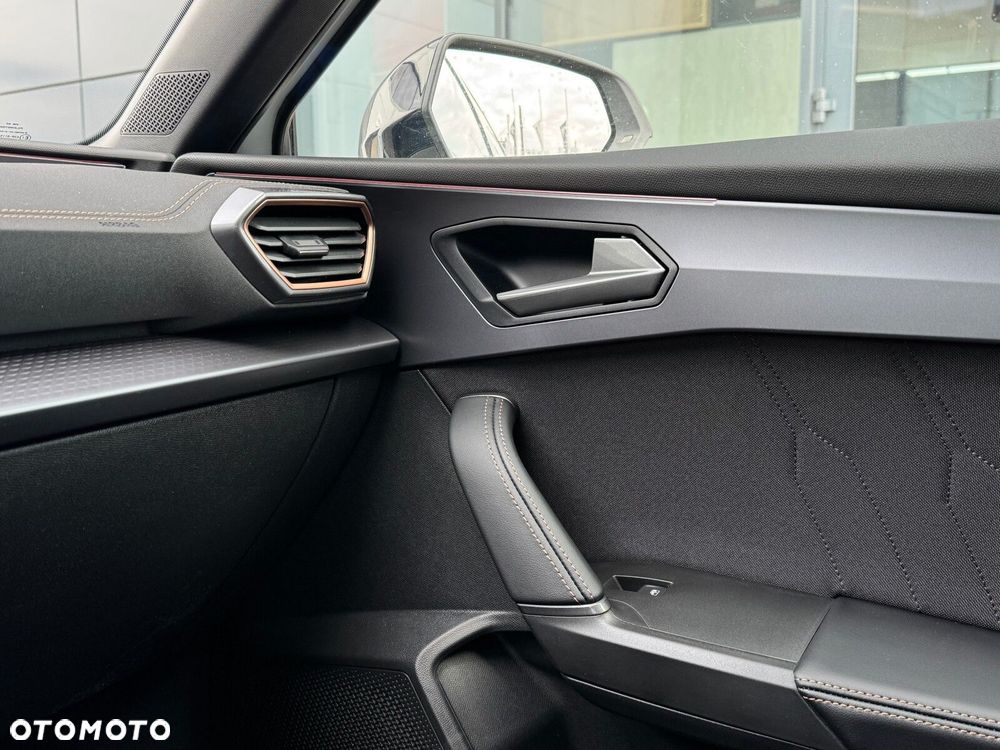 Cupra Leon 1.5 eTSI mHEV DSG - 32