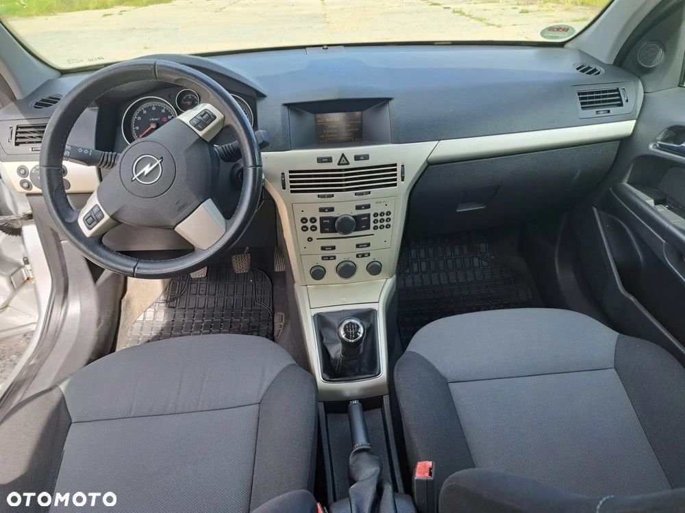 Opel Astra 1.6 Edition Sport - 25