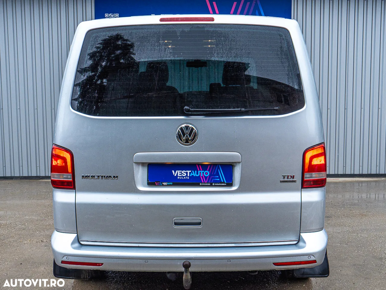 Volkswagen Multivan - 15