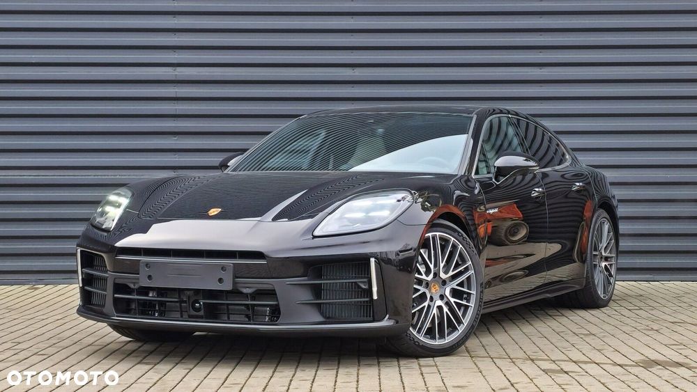 Porsche Panamera - 1