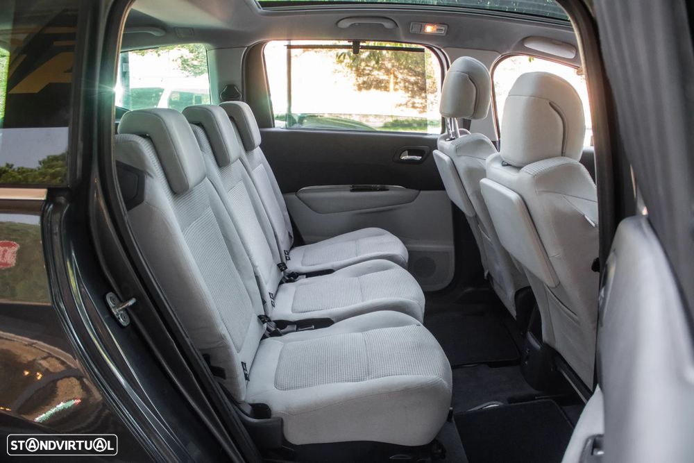 Peugeot 5008 1.6 HDi Executive - 18