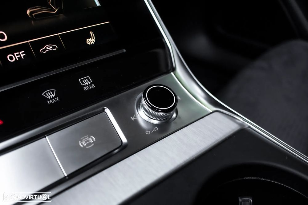 Audi A6 Avant 55 TFSI e quattro S tronic S line - 24