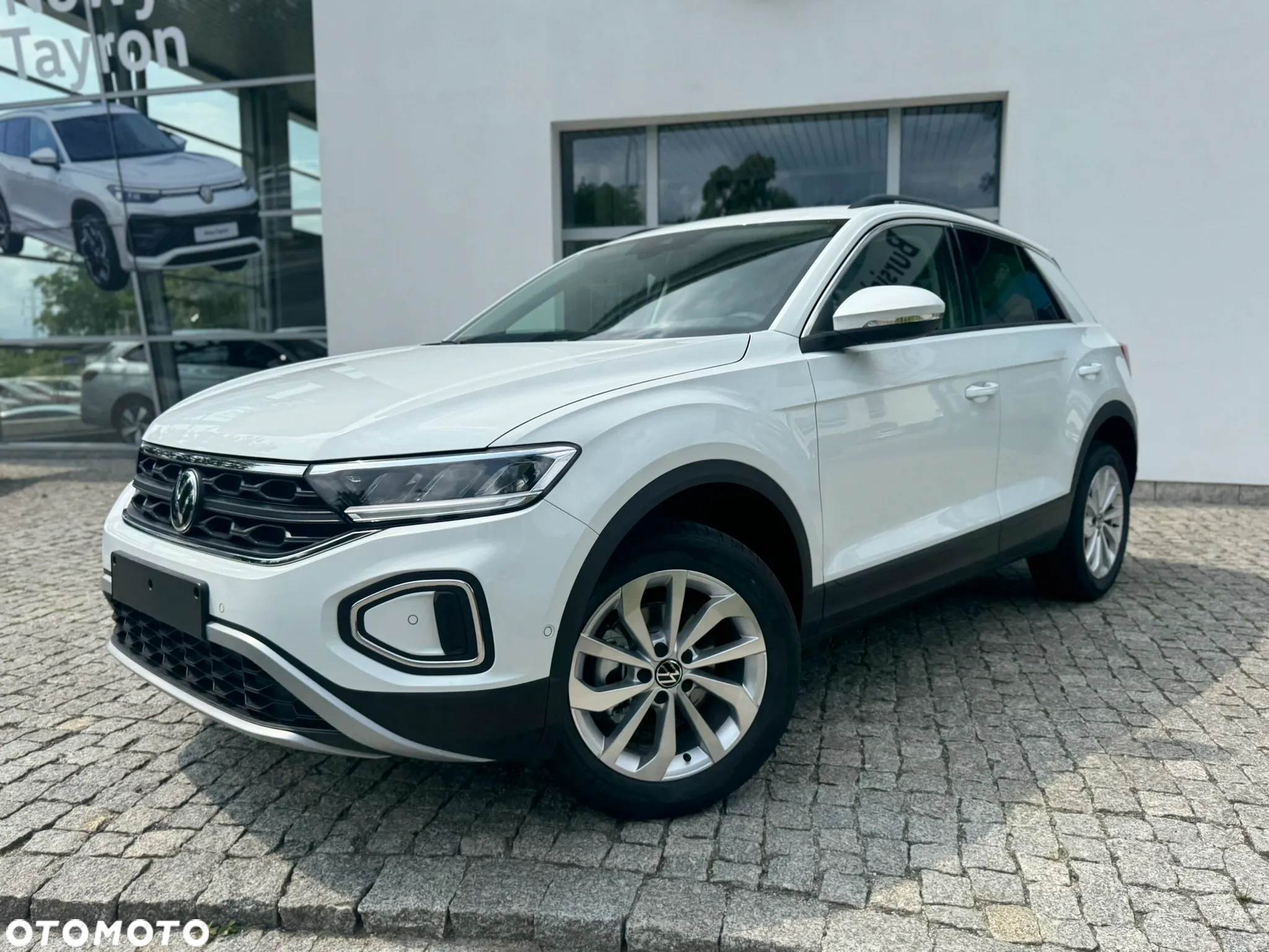 Volkswagen T-Roc 1.5 TSI Life DSG - 2