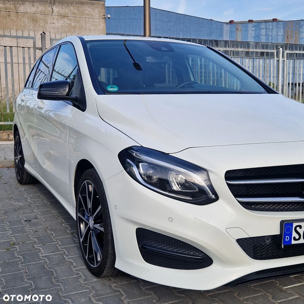 Mercedes-Benz Klasa B 180 UrbanStyle Edition - 8