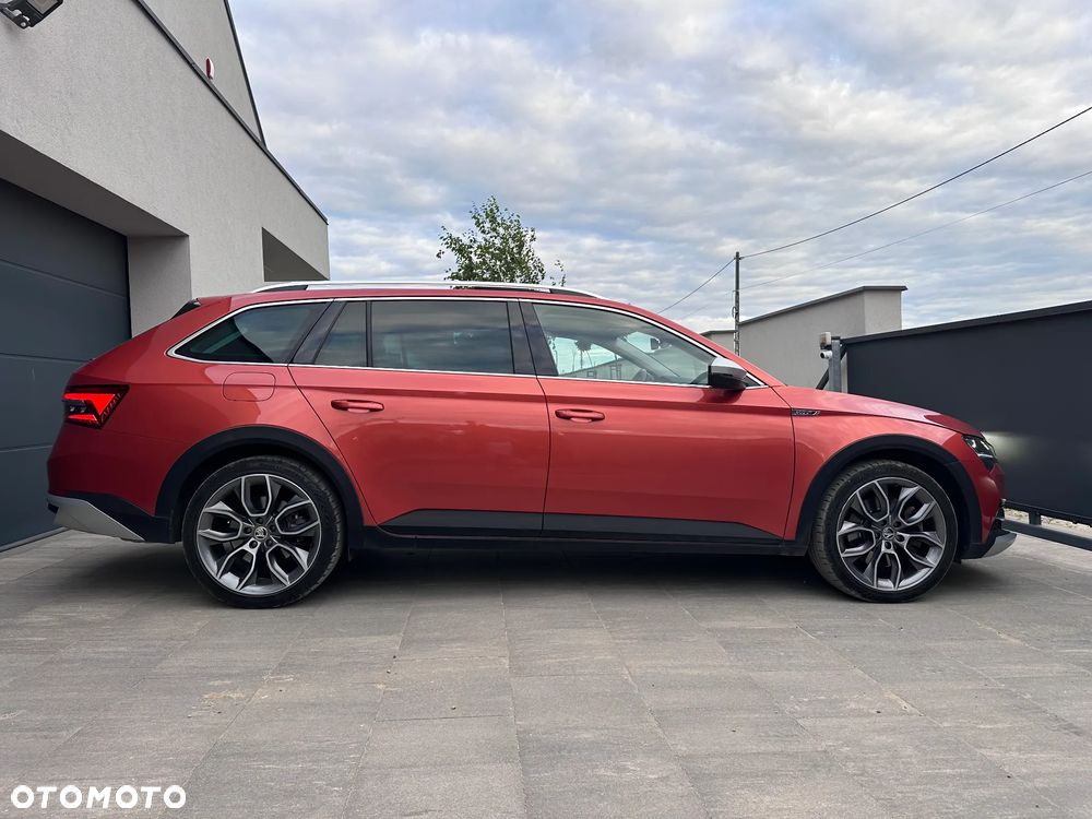 Skoda Superb 2.0 TSI 4x4 Scout DSG - 4