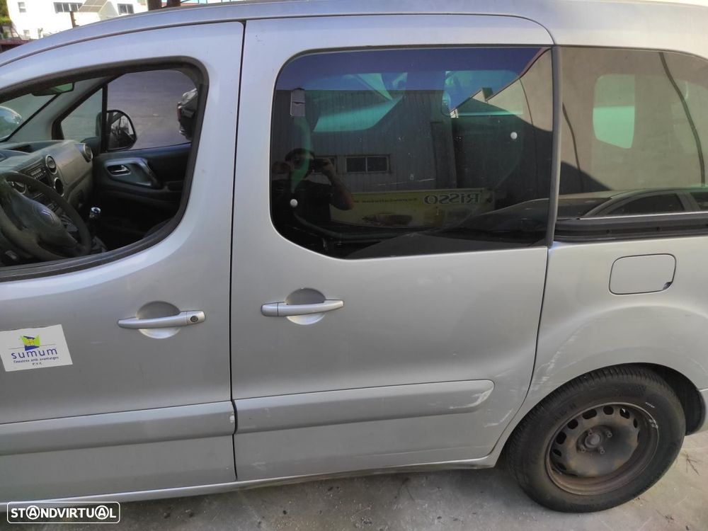 PORTA LATERAL ESQUERDA DESLIZANTE CITROEN BERLINGO FURGÓN - 1