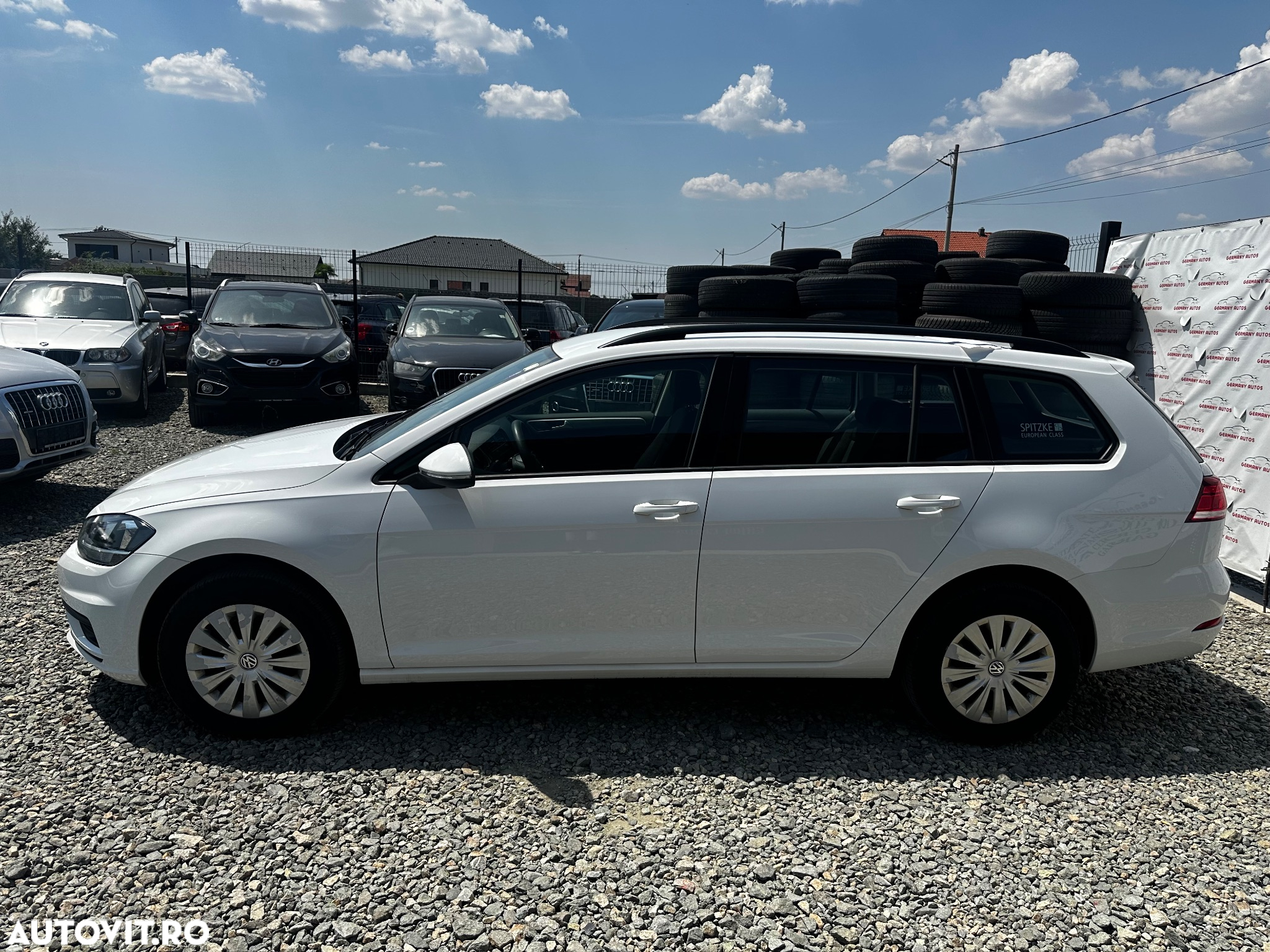 Volkswagen Golf - 5