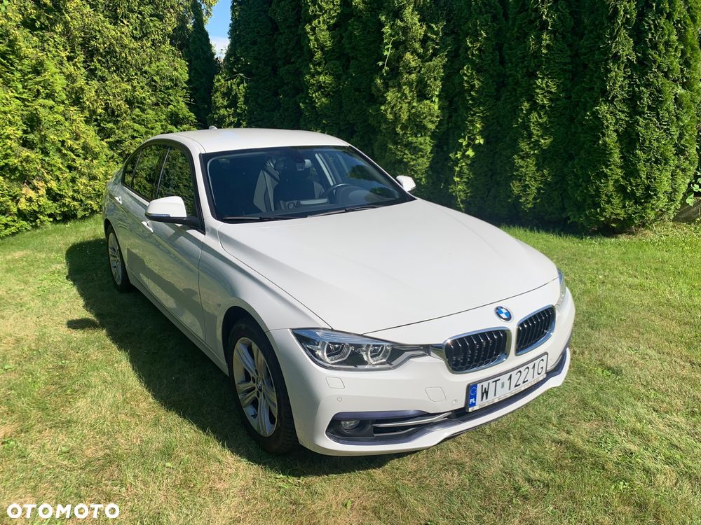 BMW Seria 3 318i - 15