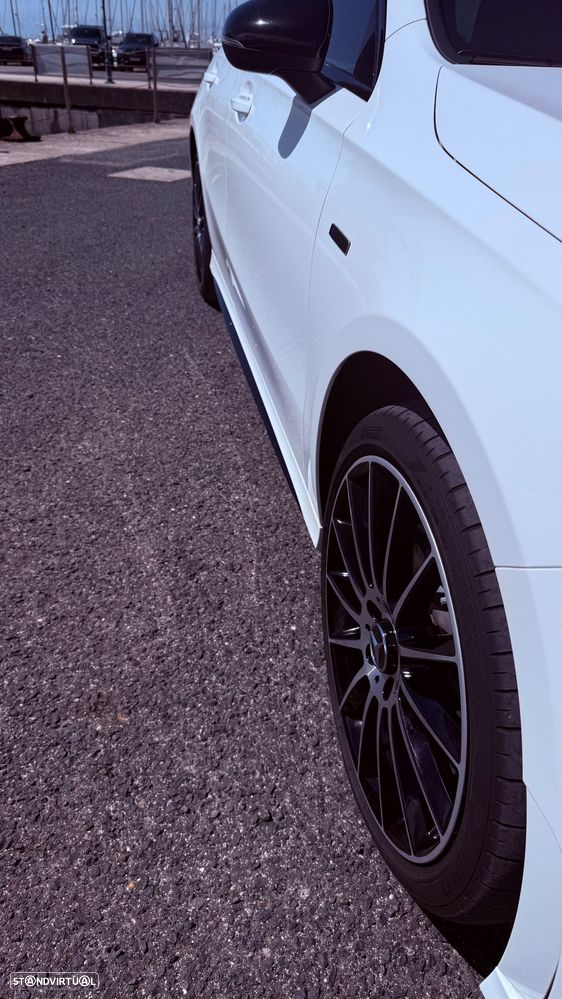 Mercedes-Benz A 250 e AMG Line - 6