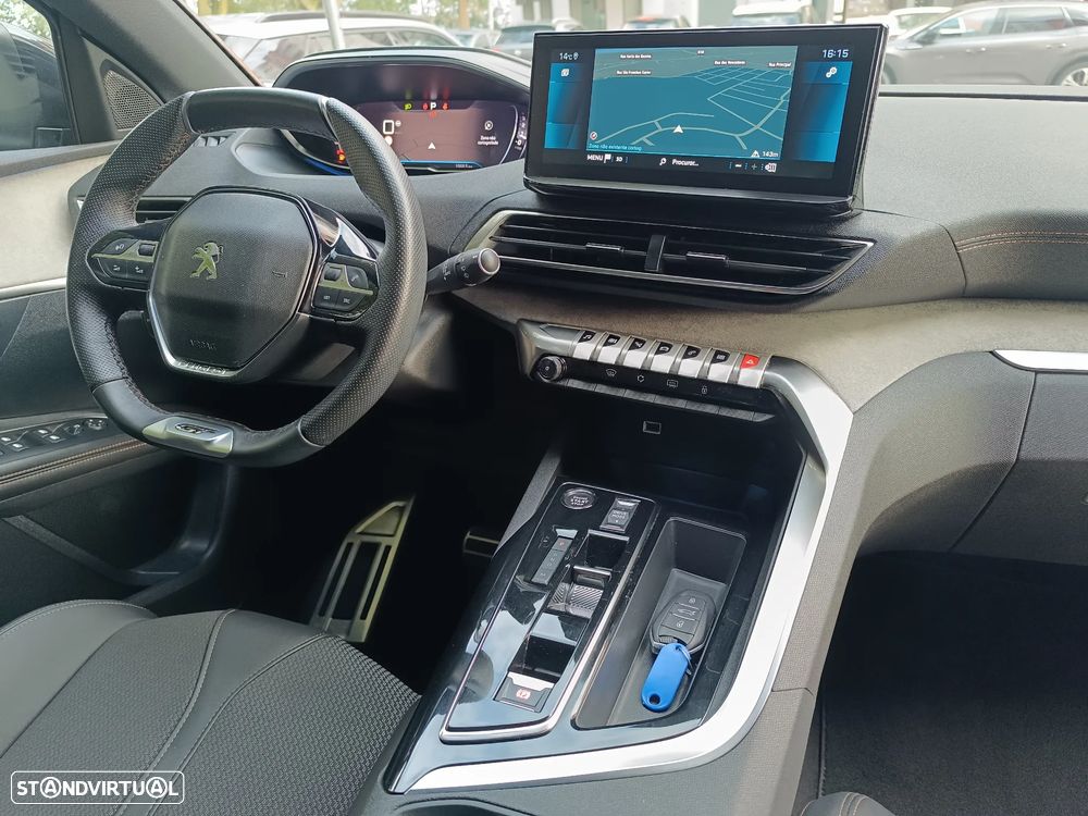 Peugeot 3008 1.2 PureTech GT EAT8 - 26