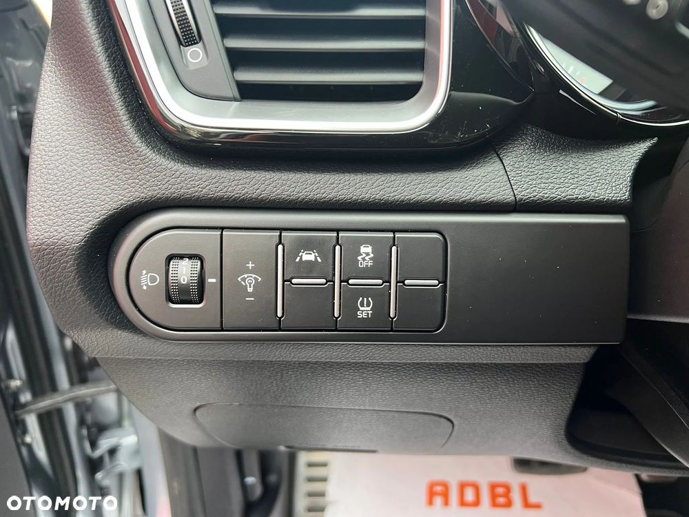 Kia Ceed 1.5 T-GDI DCT7 OPF GT Line - 27