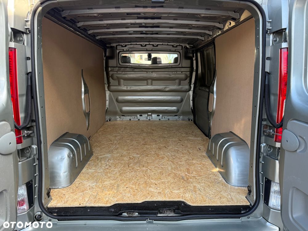 Renault Trafic - 8