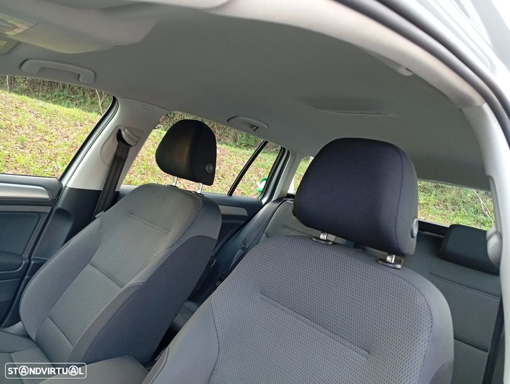 VW Golf Variant 1.6 TDi GPS Edition - 20