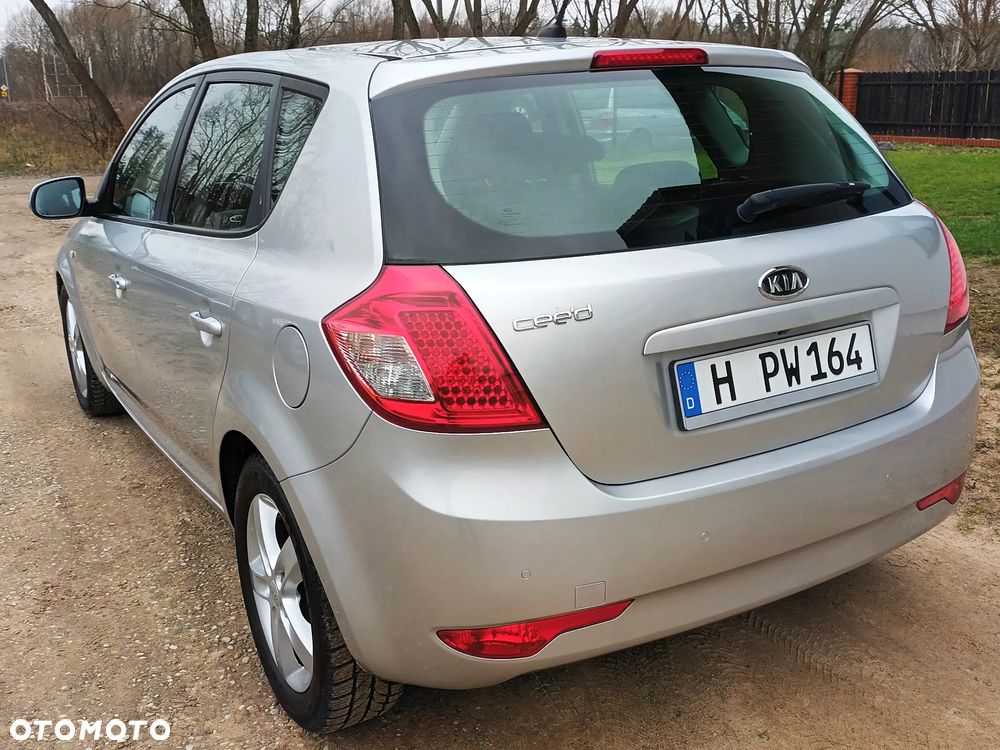 Kia Ceed 1.4 CVVT Edition 7 - 4