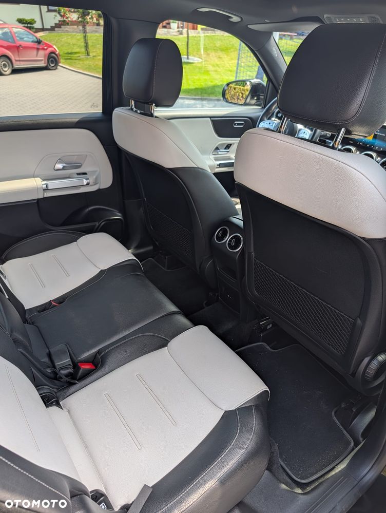Mercedes-Benz GLB 220 d 4-Matic AMG Line 8G-DCT - 10